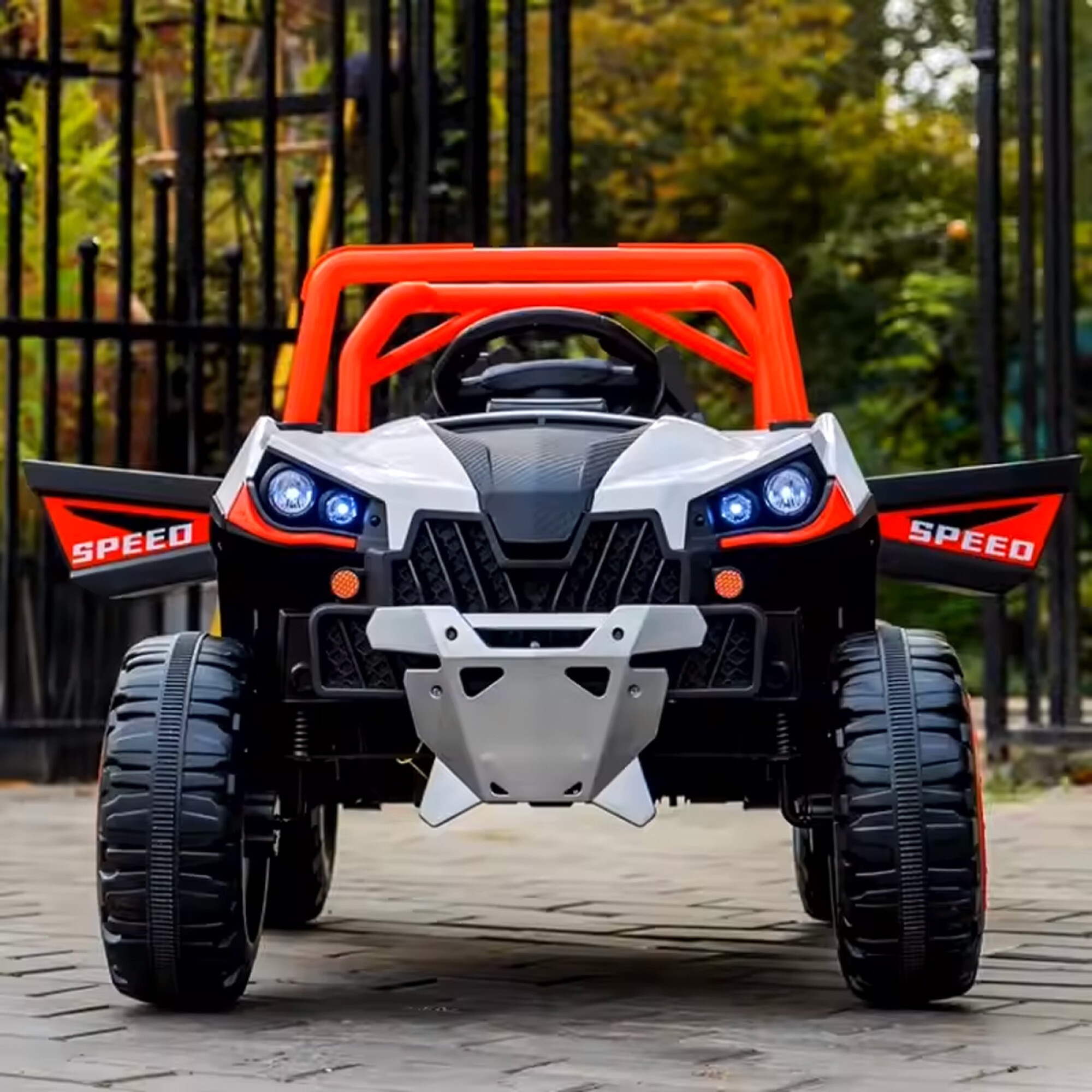Jeep Polaris Bebesit1